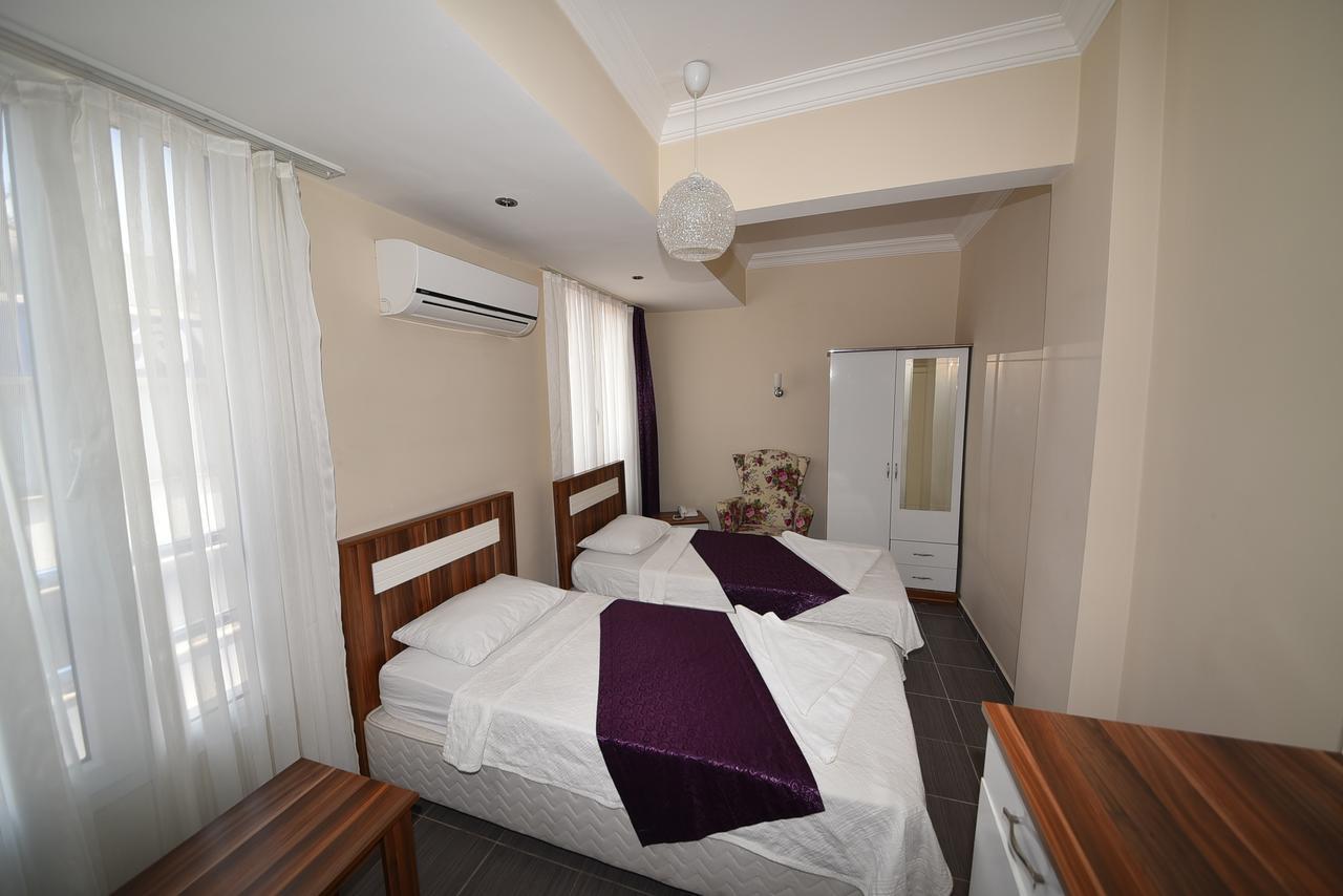 Feryil Li̇Man Hotel Fethiye Exterior foto